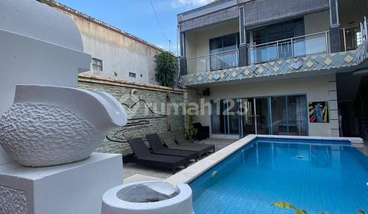 Disewakan Villa 2 Lantai 4 Kamar Di Brawa Canggu Vr