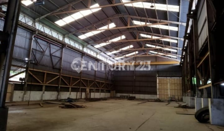 Warehouse in Ancol, Strategically Located Near Highway and Main Road