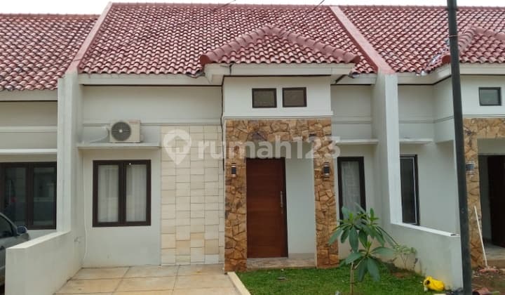 Rumah Baru Dekat Pintu Tol Pancoran Mas Depok