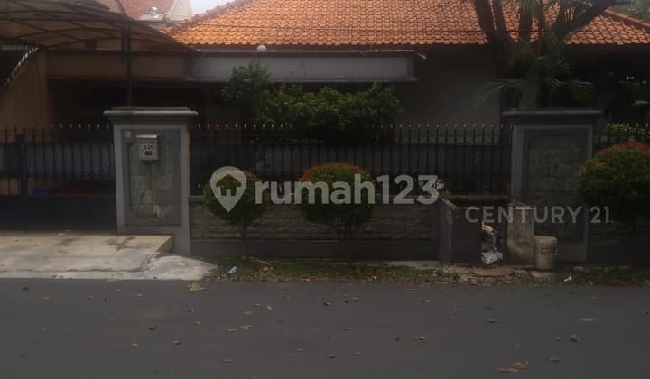 Rumah Asri Dalam Komplek Cipinang Muara Jaktim