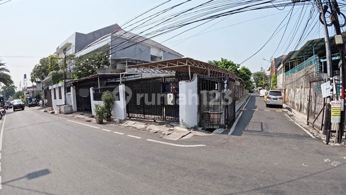 Rumah Kalibaru Timur, Bungur