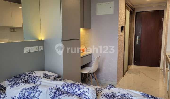 Sky House Apartment, BSD