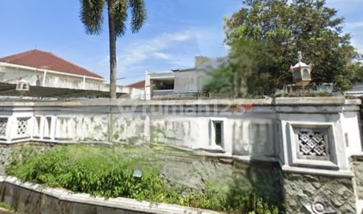 Land for Sale on Kelapa Hijau Street, Jagakarsa, Suitable for Building Shophouses and Housing. Land for Sale on Kelapa Hijau Street, Jagakarsa, Suitable for Building Shophouses and Housing.