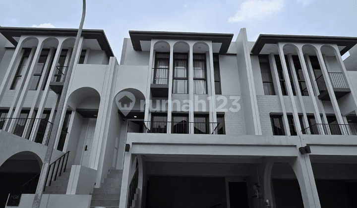 Rumah Greenwich AETHER, BSD City BONUS Full Furnished