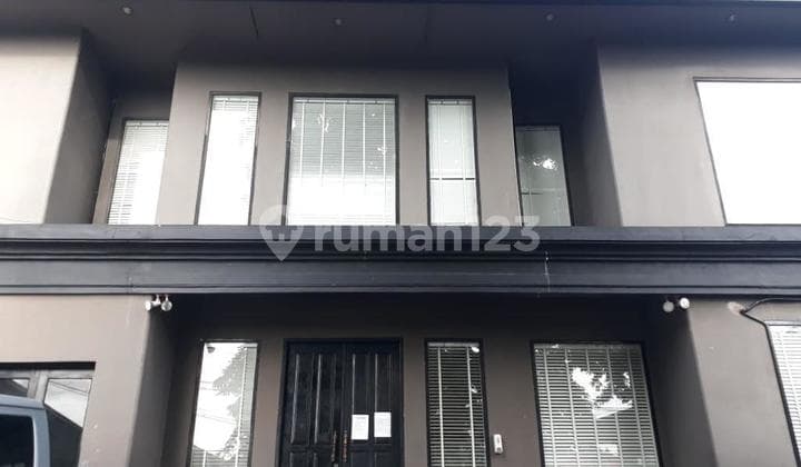 Dijual Cepat Bangunan Rumah Ex Kantor di Tebet, Jakarta Selatan Luas Tanah 635M2 2 Lantai