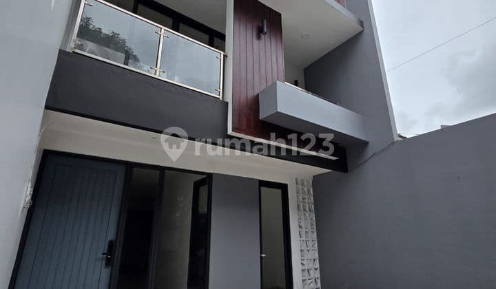 Dijual Rumah Cantik Baru Bangun Siap Huni di Citra Garden 5, Jakarta Barat LT (6X16) SHM