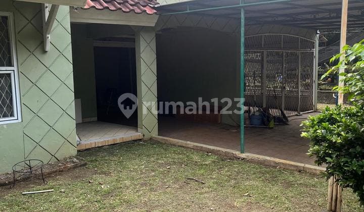 DISEWAKAN Rumah tua Griya Loka BSD Luas Tanah: 780m2