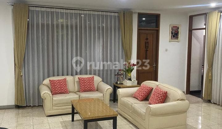DIJUAL RUMAH TUA TERAWAT DI SUKAMULYA, PASTEUR – BANDUNG