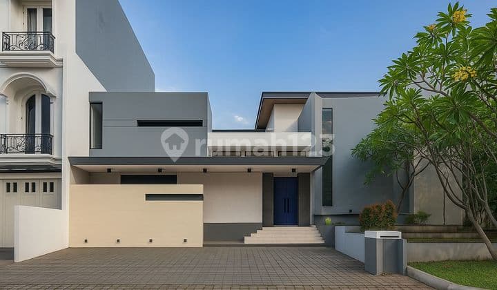 Rumah Mewah dengan kolam Emerald Cove Gading Serpong