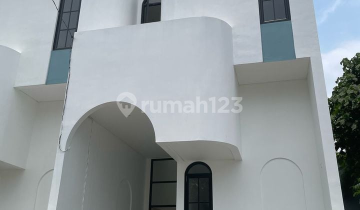 Dijual Rumah Baru Bangun Siap Huni SHM Meruya Utara Jakarta Barat