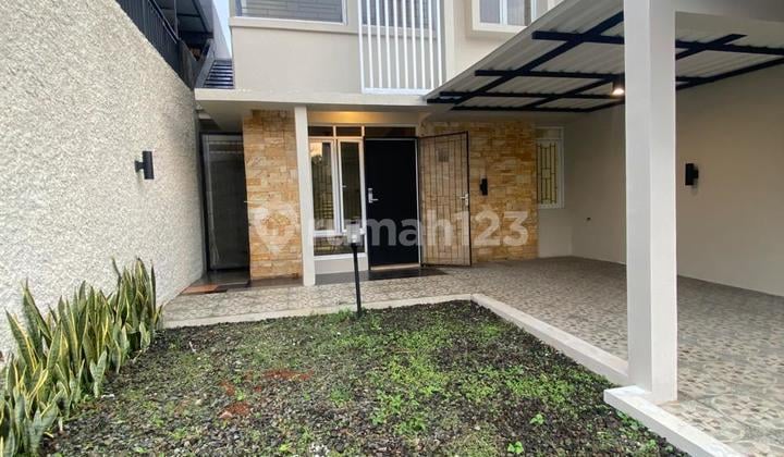 Rumahmewah 2 Lantai Sdh Renovasi di Metland Transyogy Cileungsi Lt105 Lb90