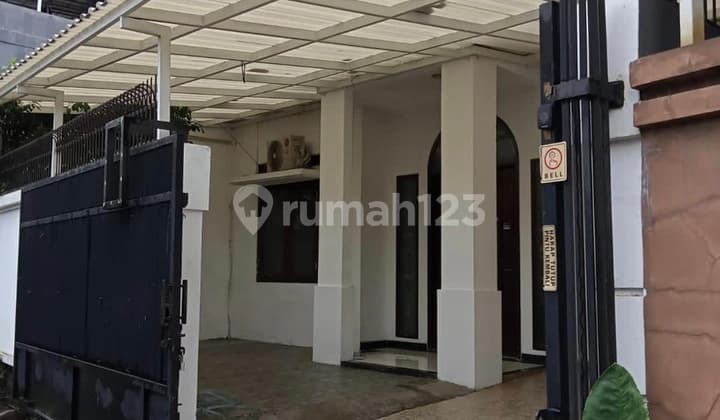 Rumah Disewakan Bisa Utk Kantor 2lantai Di Pancoran Jakarta Selatan Lt 250lb400