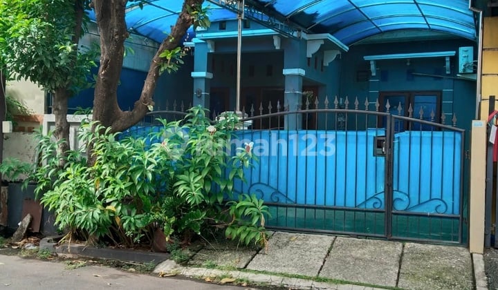 Rumah Bagus Murah Siap Huni Ada Halaman Belakang Di Galaxy Bebas Banjirdekat Mall