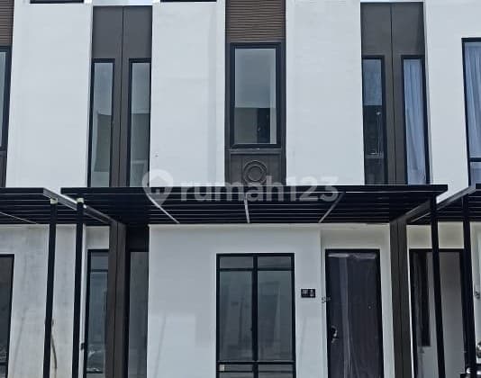 Rumah Siap Huni, Dekat Rumah Sakit Bhayangkara Makassar