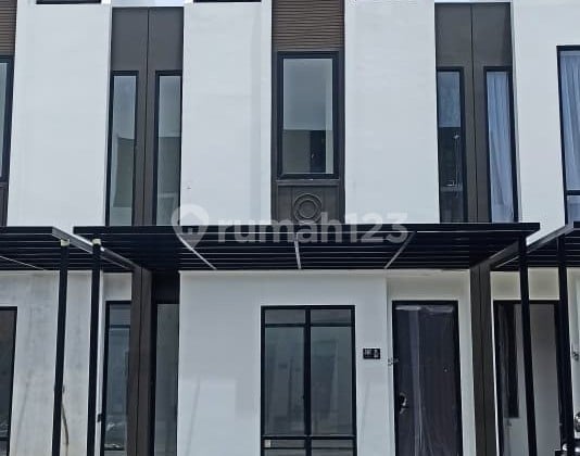 Rumah Siap Huni, Dekat Rumah Sakit Bhayangkara Makassar