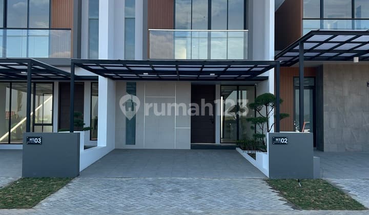 Rumah 4 Kamar Tidur, Dekat Bandara Makassar