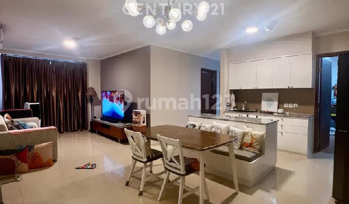 Apartemen Paladian Kelapa Gading Semi Furnish