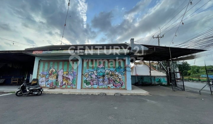 Tanah dan Bangunan Cocok untuk Showroom, Workshop, Gudang Dll