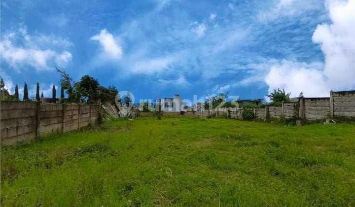 Land in Cihanjuang Suitable for Villas & Residential Houses