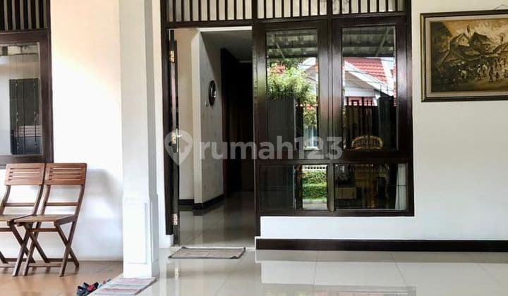 Rumah Bintaro Sektor 3 2 Lantai Shm Bagus