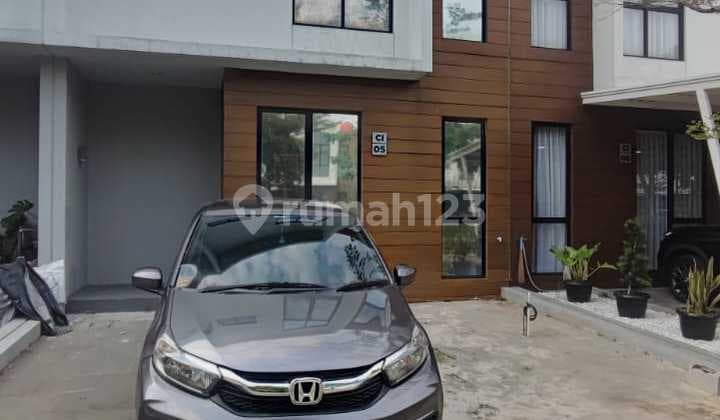 Rumah Citra Garden Puri