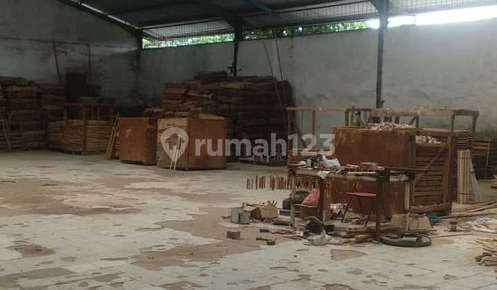 Warehouse Near Periuk Subdistrict Airport