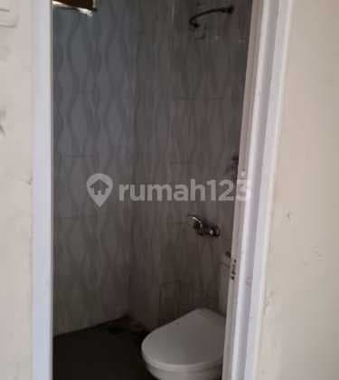 For Sale 3-Story House In Duta Garden Tangerang