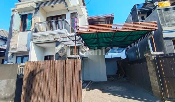 House for Rent in East Gatot Subroto, Near Living World Mall, Denpasar