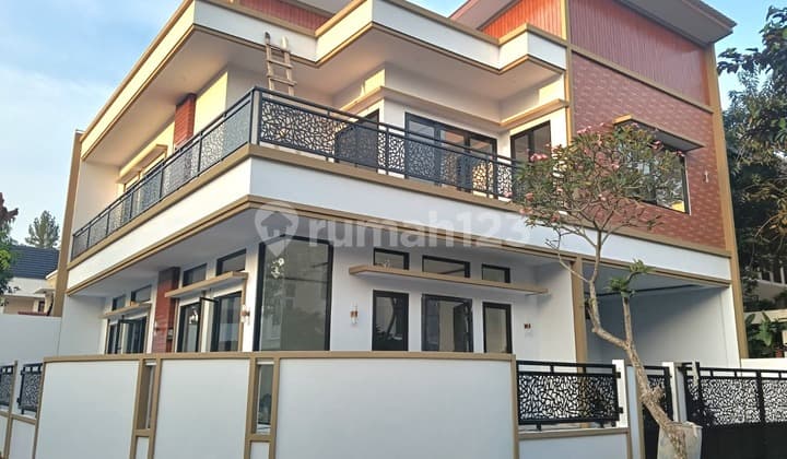 Rumah Baru di Kencana Loka BSD, Tangerang Selatan