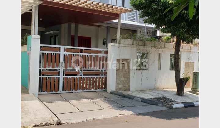 Puspita Loka House BSD South Tangerang