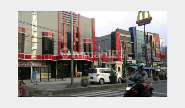 Jl Haji Juanda Ciputat Office Building, Opposite Uin, Tangerang