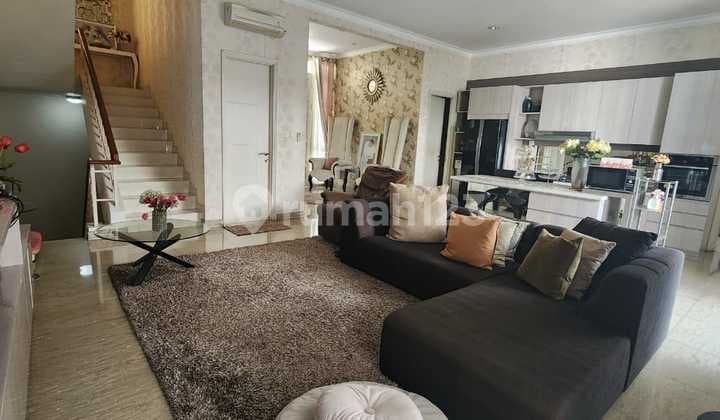 Rumah Mewah SHM Cluster Amethys Phg Gading Serpong, Tangerang