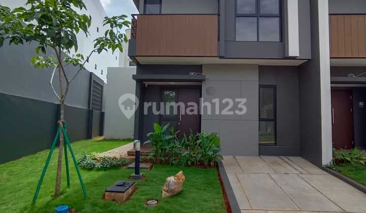 Disewa Rumah Hook 9X11 + 5 AC Cluster Regia_ Startegis Scg