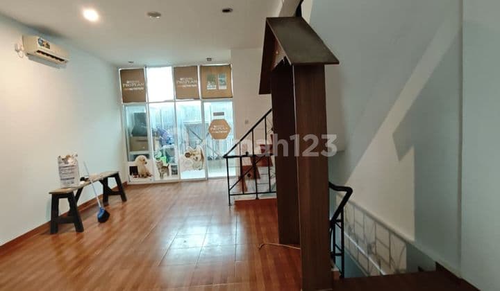 Dijual Ruko Bulevar Hijau - Full Renovasi & Siap Pakai