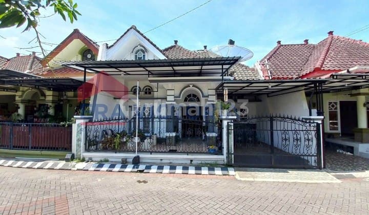 Dijual Hunian Eksklusif One Gate System Poros Jalan Surabaya dan Dekat Exit Tol Singosari