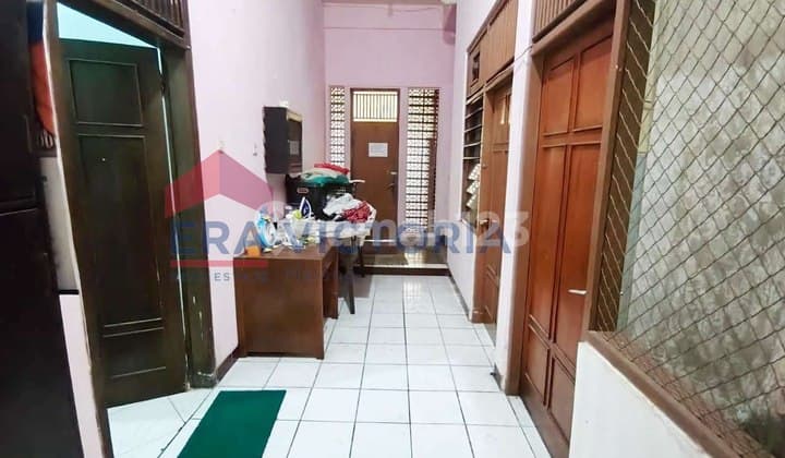 Rumah Jual dengan Bangunan Kos 30 Kamar Lokasi di Area Kos-Kosan Dekat Sekolah, Universitas Cocok untuk Hunian, Kos-Kosan, Home Industri