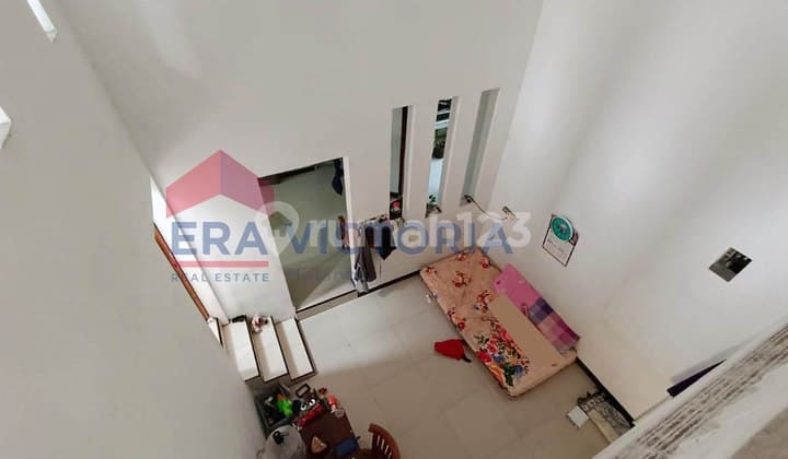 Dijual Rumah 1,5 Lantai Lokasi Depan Sekolah bisa untuk Usaha