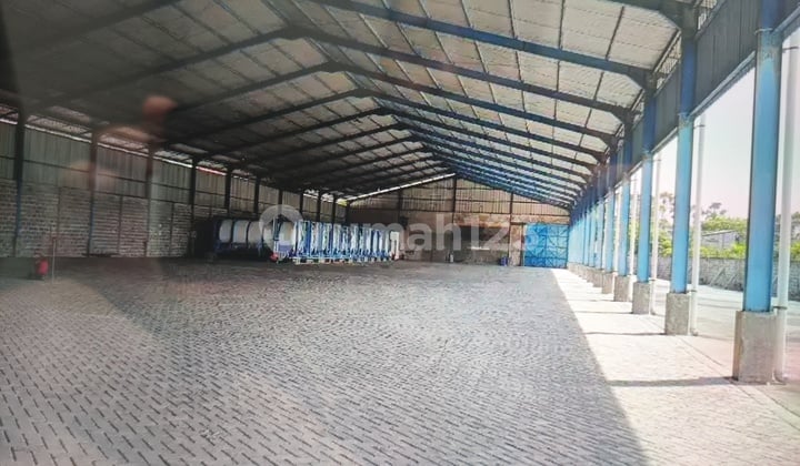 Dijual gudang siap pakai di raya deandels