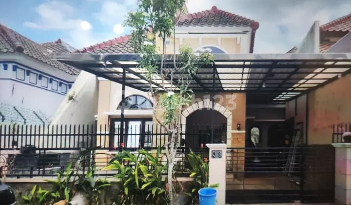 For sale, ready-to-occupy Puncak Tidar villa house.