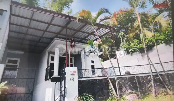 Dijual rumah villa puncak tidar siap huni model mediteranian