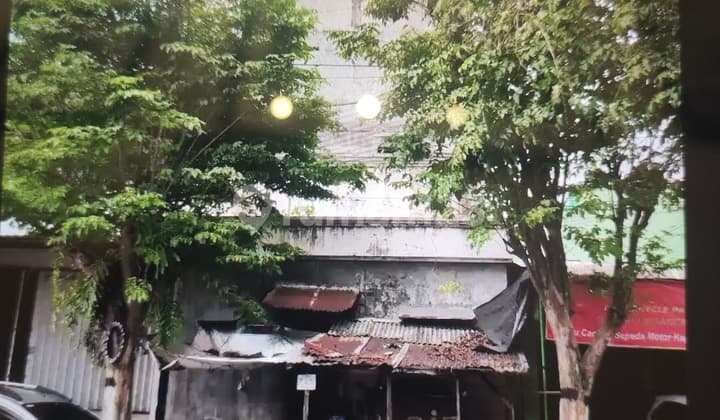 Dijual rumah burung walet aktif di letjen sutoyo pare