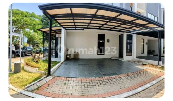 Dijual Rumah Komp Elite Uvile Ciputat Bintaro