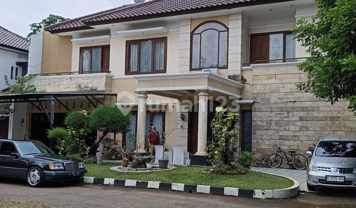 Rumah Mewah Design American Classic Di Hook Depan Taman Komp Griya Sarana Husada Cinere