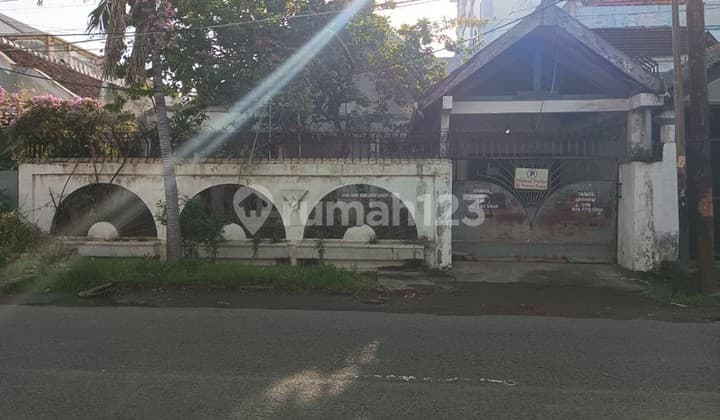 Dijual Rumah Pucang Jajar Surabaya LT 287 LB 260 Strategis Cocok Usaha Dekat Pusat Kota