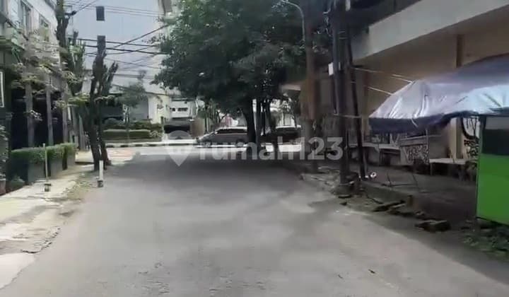 Rumah Hitung Tanah Nol Jalan Surabaya Pusat