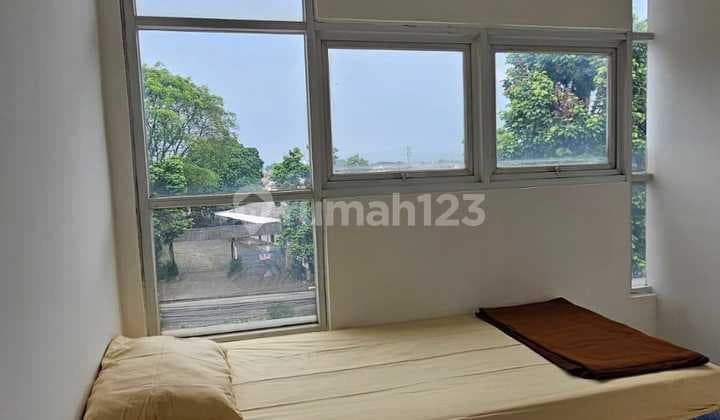 Rumah kos masih aktif dipinggir jalan raya Bubulak, Bogor