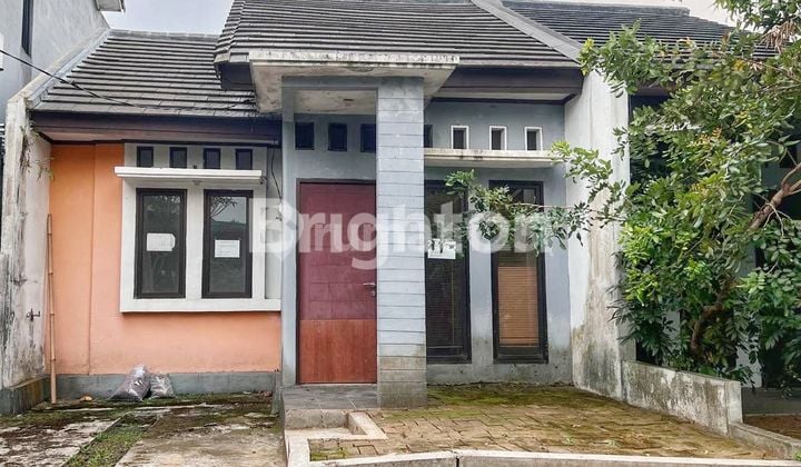 Rumah Minimalis Cantik Siap Huni dekat pintu tol