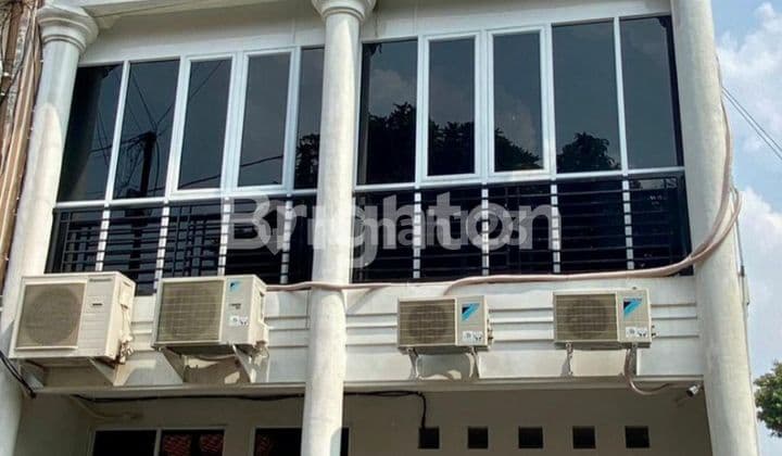 Turun Harga!!! Rukan 2 Lantai pinggir jalan Raya, di Jagakarsa