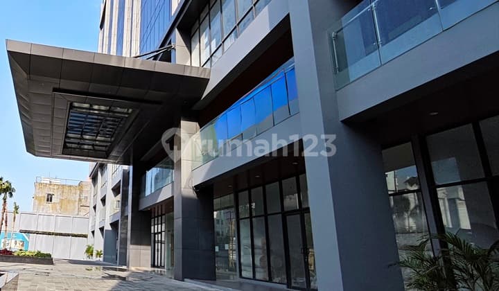 New 3-Story Shop House in Menteng, Central Jakarta