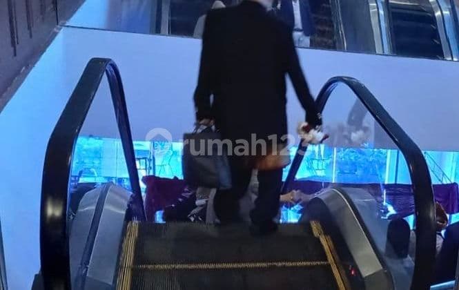 8-Story Building in Martaman Pramuka, East Jakarta